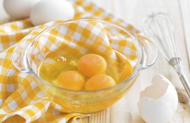 Come evitare l'odore troppo forte di uova