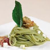 Spaghettoni di Gragnano con quinto quarto d’astice e bufala campana