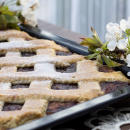 Genuina e buona la crostata con marmellata fatta in casa