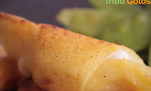 Croissants di patate ripieni al formaggio