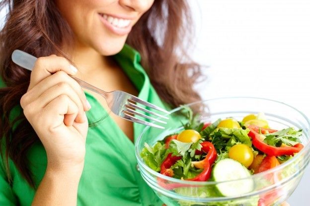 4 ABITUDINI EFFICACI CHE ABITUANO IL TUO CORPO A BRUCIARE I GRASSI!