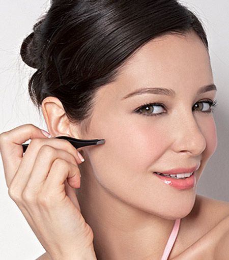 Come camuffare EFFICACEMENTE la peluria del viso