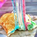 Il Rainbow grilled cheese: l'arcobaleno in un toast