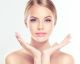 Gli 8 segreti del dermatologo da applicare alla dieta per avere una pelle perfetta
