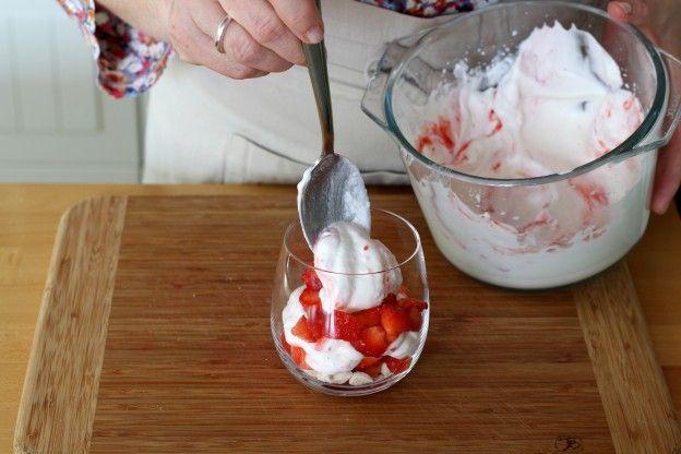 Aggiungere la panna montata