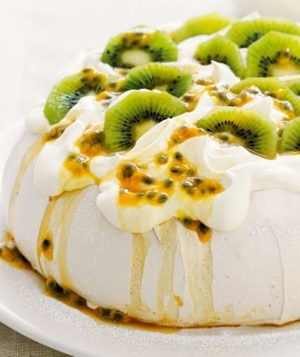Pavlova kiwi e frutto della passione