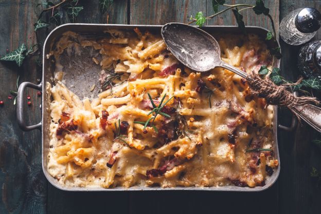Pasta gratinata con prosciutto