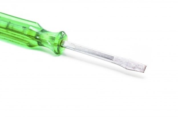 <strong>7. LUBRIFICA LE VITI</strong>