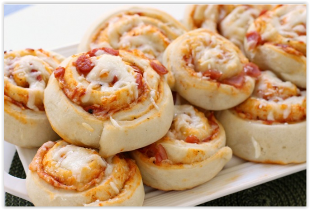 26. Rotolini di pizza