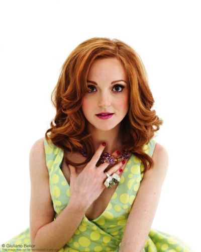 10 Jayma Mays