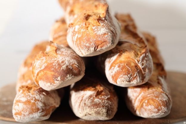 Cosa puoi fare con il pane vecchio?