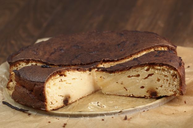 Torta ricotta, cioccolata e uvetta