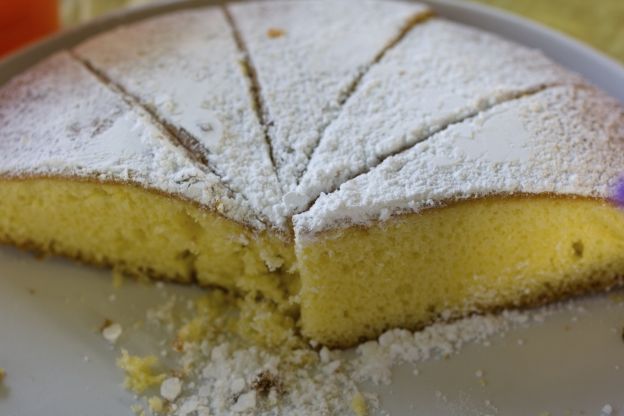 4. Torta allo yogurt e alla arancia