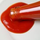 Il ketchup e altri 9 alimenti per fare le pulizie in casa