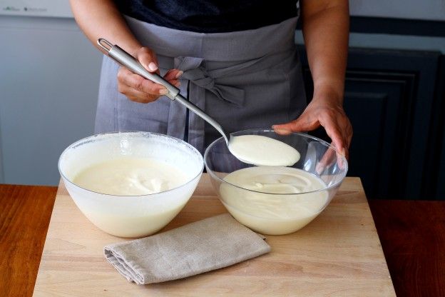 Dividete il composto in due ciotole