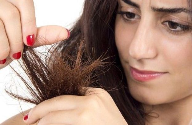 Controllate se i capelli restano a galla o affondano
