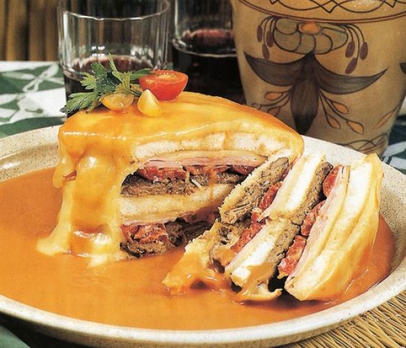 Francesinha (Portogallo)