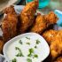 Bastoncini di pollo con salsa ranch