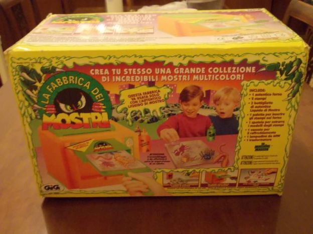 La fabbrica dei mostri