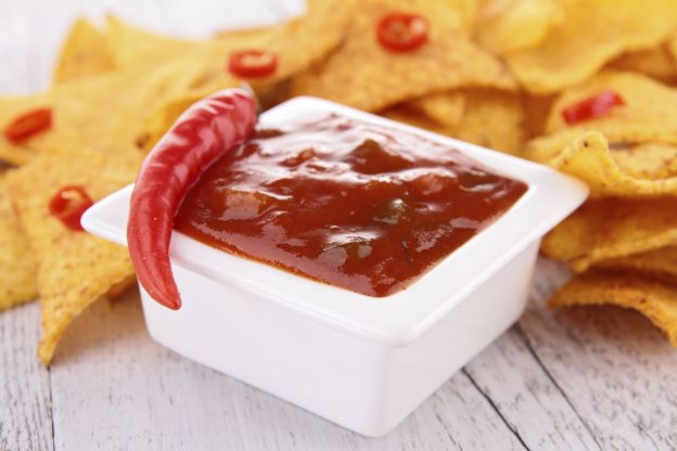 Intingere due volte in salsa non significa che la patatina sarà più carica