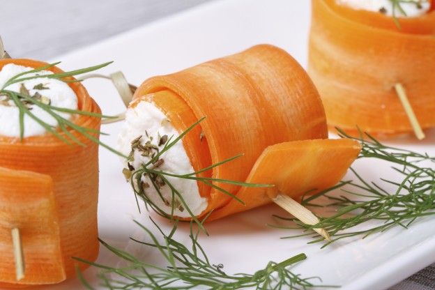Involtini di carote con ricotta e cumino