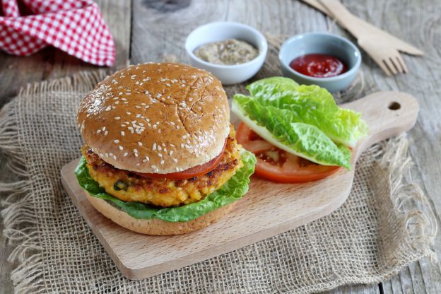 Hamburger vegetariano ai cereali e lenticchie