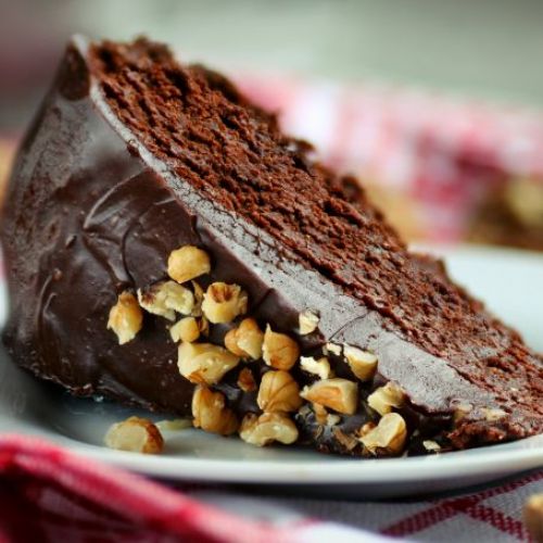 49. Torta al cioccolato e nocciole