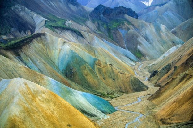 3. La valle multicolore in ISLANDA