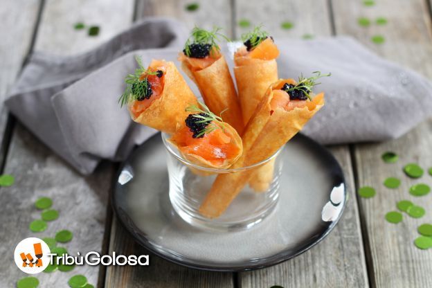 2 - Coni di pasta brick al salmone affumicato