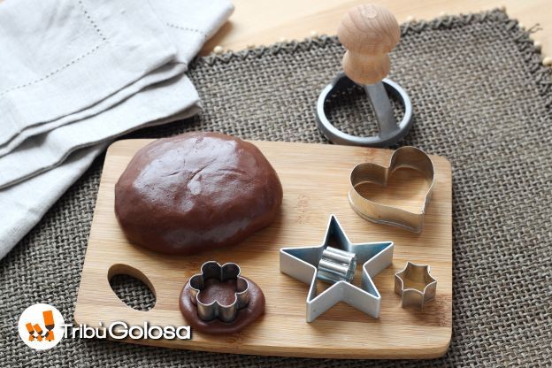 PASTA DA MODELLARE ALLA NUTELLA