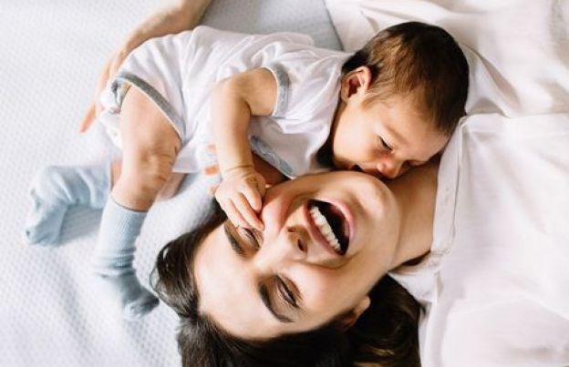 8. Ecco un bambino che ha dell forti coliche