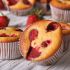 I muffins alle fragole più fruttati e morbidi che tu possa assaggiare