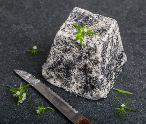 A ogni formaggio il suo coltello