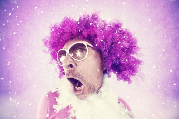 2. Andare mascherate a un party senza essere sicure che sia in maschera