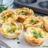 Mini quiches di pane con pancetta e formaggio