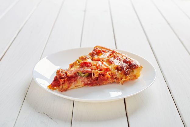 Riscalda la pizza avanzata nel modo giusto