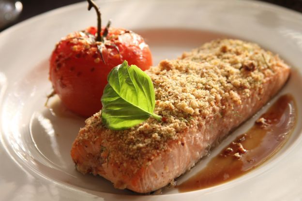 17 - Salmone gratinato alle noci