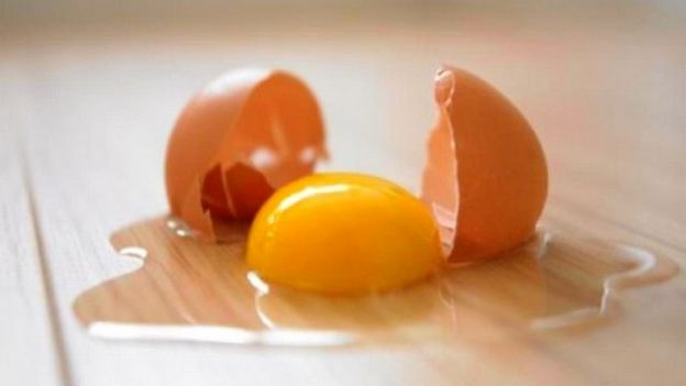 Il calcio nelle uova