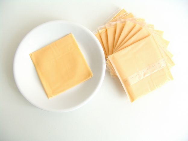 fettine di formaggio
