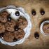 Muffin al cacao e ciliegie