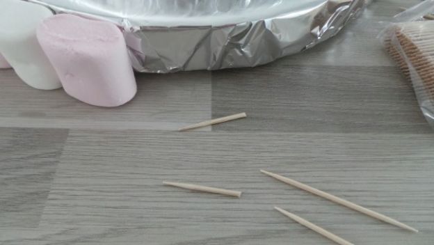 Stabilizzare gli strati con bastoncini di legno