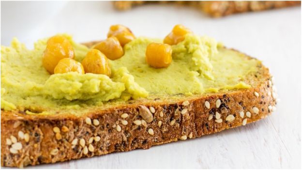 Hummus di avocado