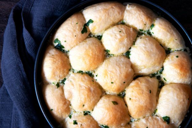 Pane ripieno gorgonzola e aglio