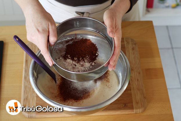 Preparazione del pan di Spagna