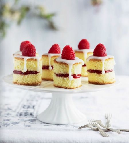 Mini tortine ai lamponi