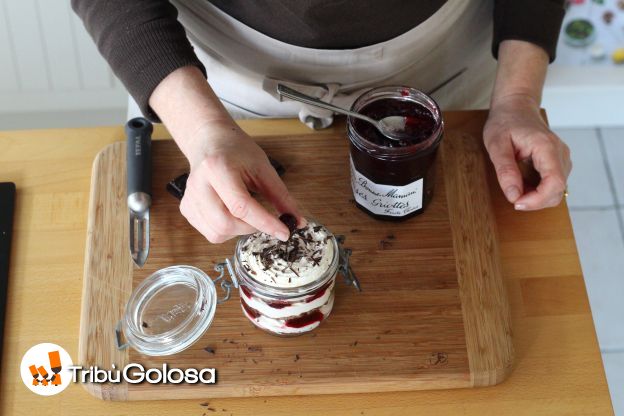 Assemblaggio del dolce