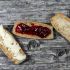 Pane tostato con mermellata o burro