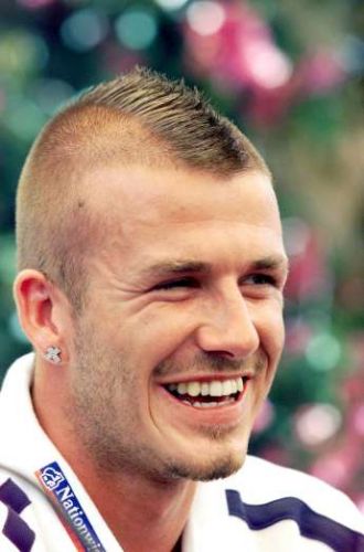 DAVID BECKHAM NEL 2001