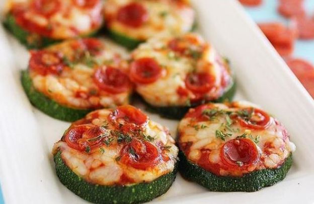 Minipizzas di zucchine