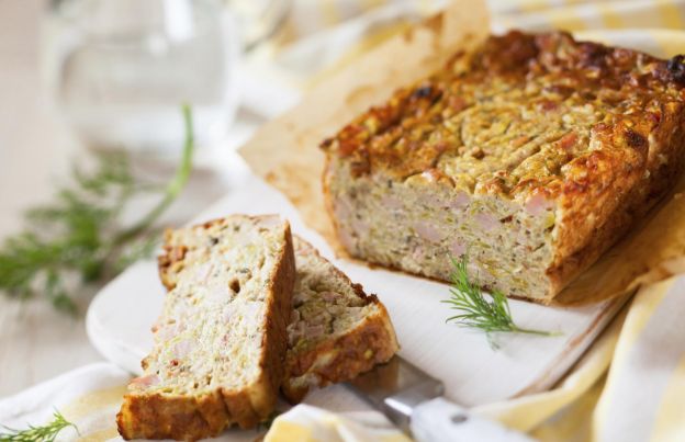 Plumcake salato al salmone e al limone